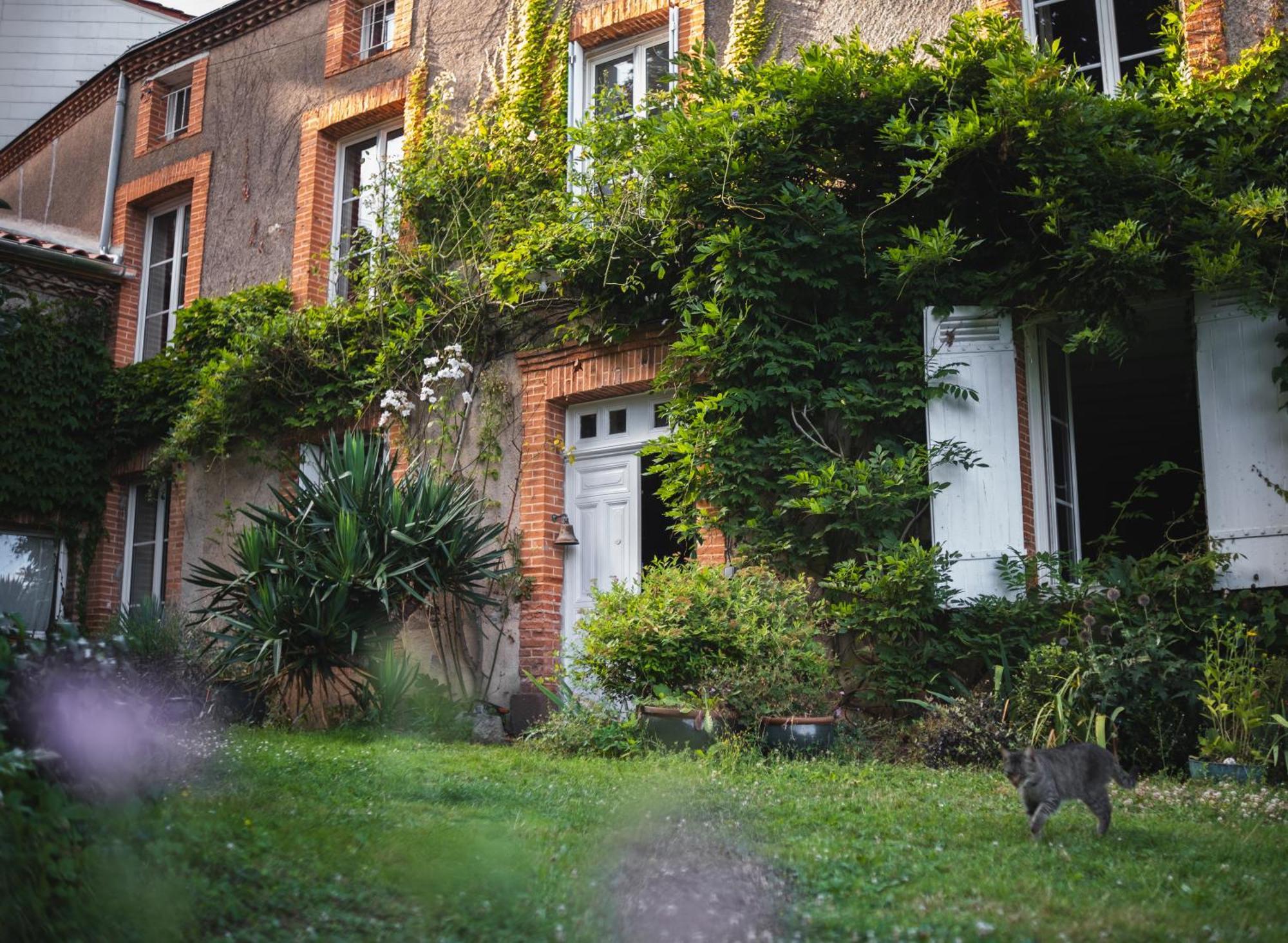 Maison D'Hotes La Bien-Aimee Montrevault Экстерьер фото