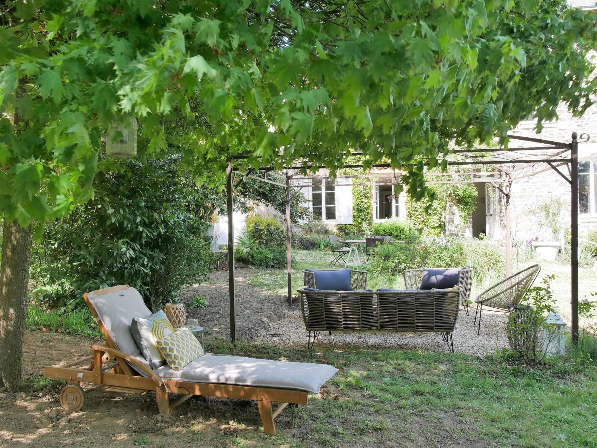 Maison D'Hotes La Bien-Aimee Montrevault Экстерьер фото